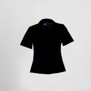 BLUSA CAMARERA ENTALLADA M/CORTA